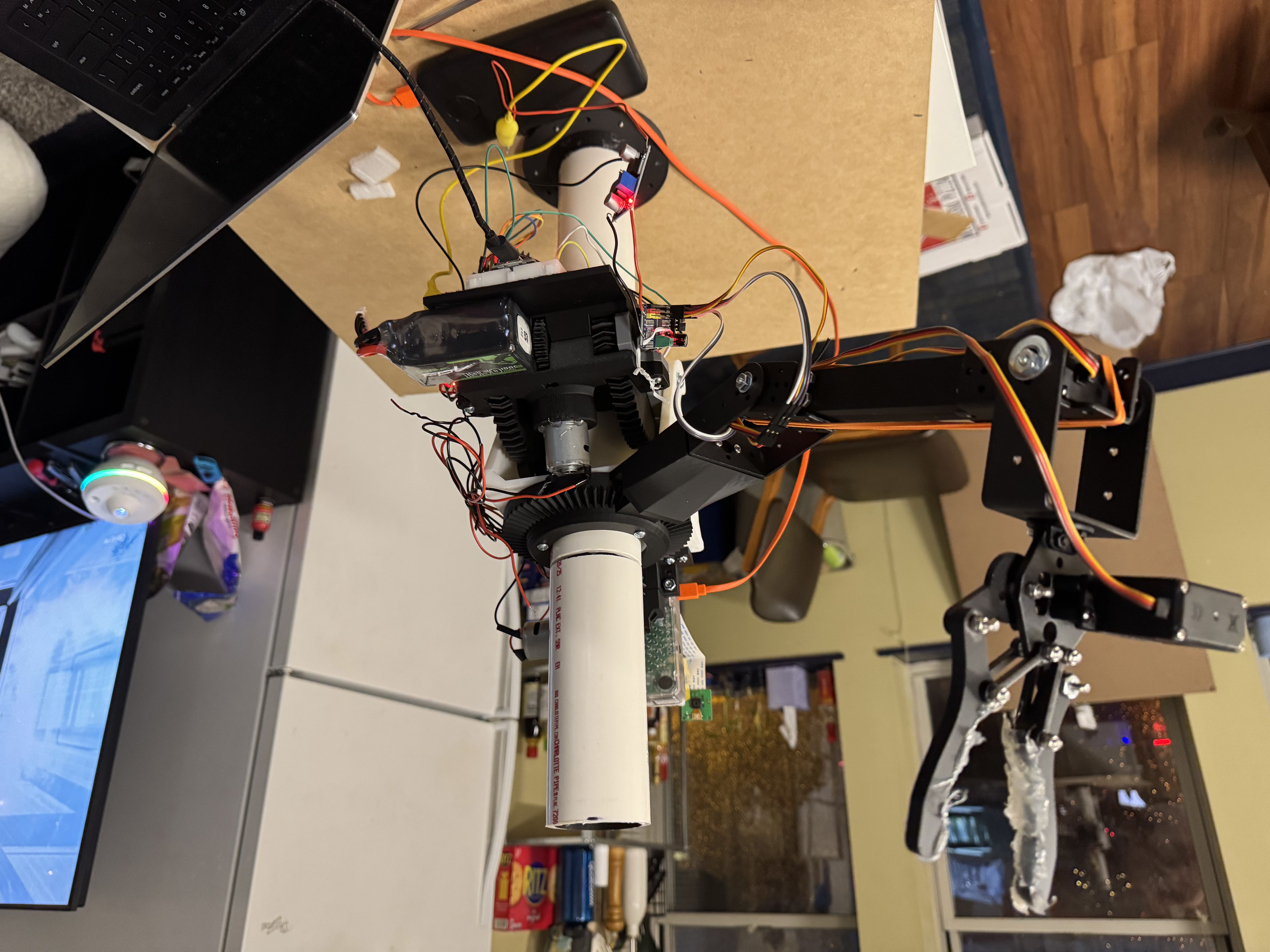 Telematic Pipe Building Robot